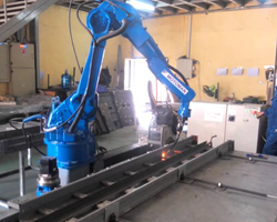 Robot hàn kết cấu thép, welding robot